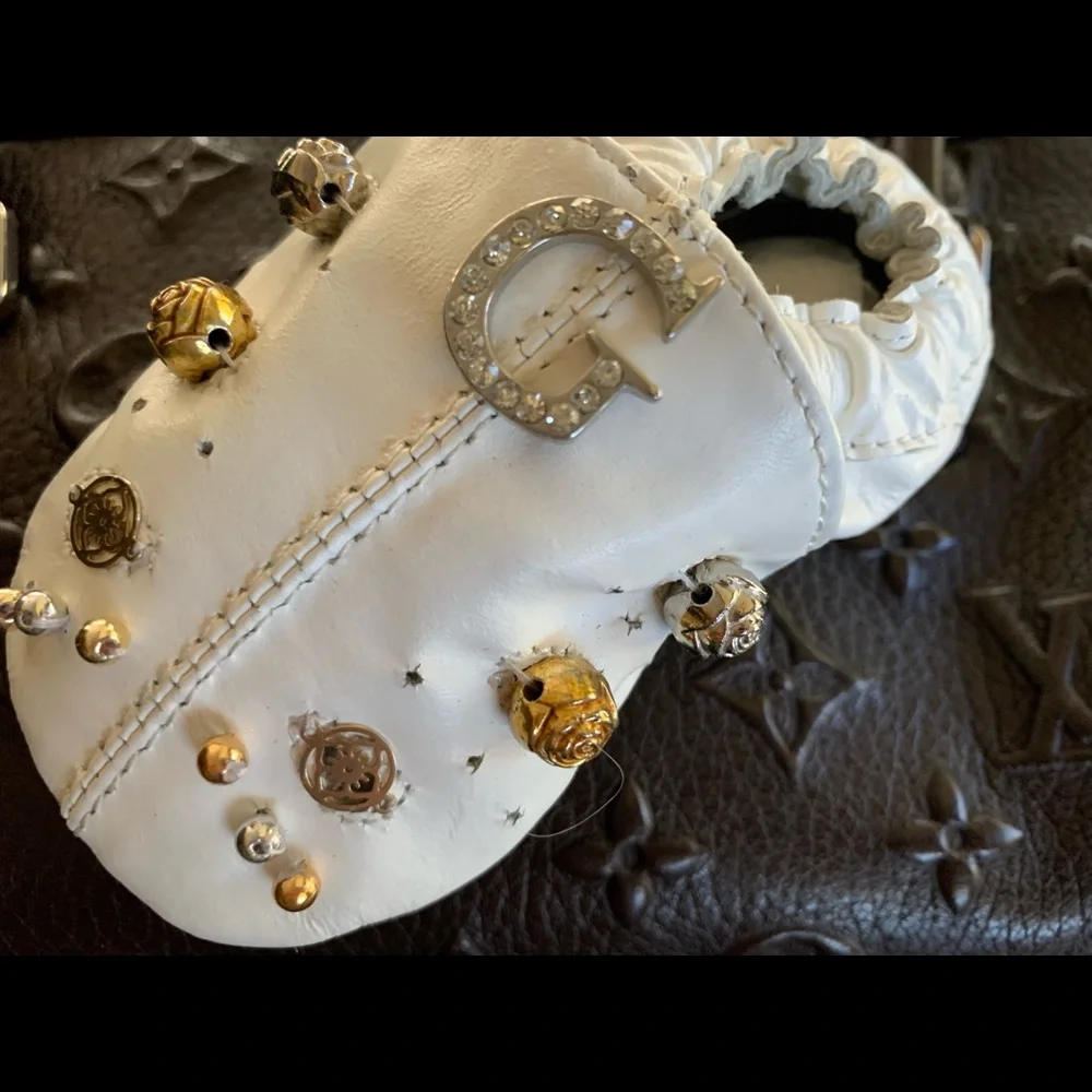 Baby Guess Gucci white leather shoes 0-6 months